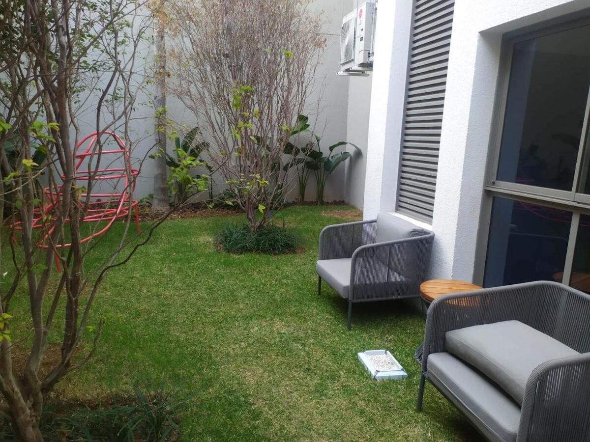 Fl1609 | Ape Faria Lima C/ Piscina Academia Metro Apartamento
