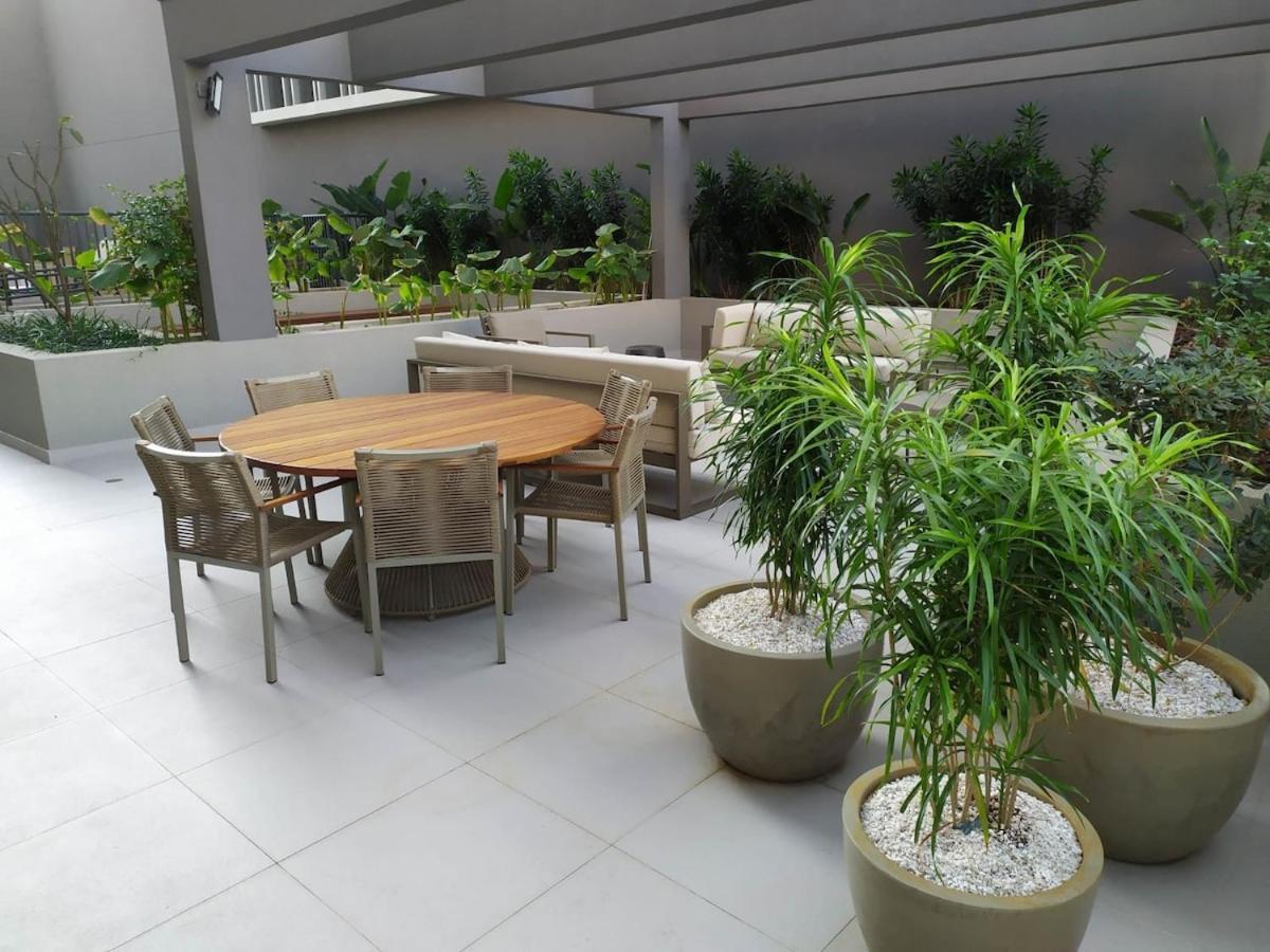 Fl1609 | Ape Faria Lima C/ Piscina Academia Metro Apartamento